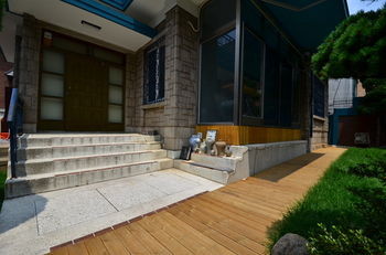 Michigan House & Pub - Hotel Seoul